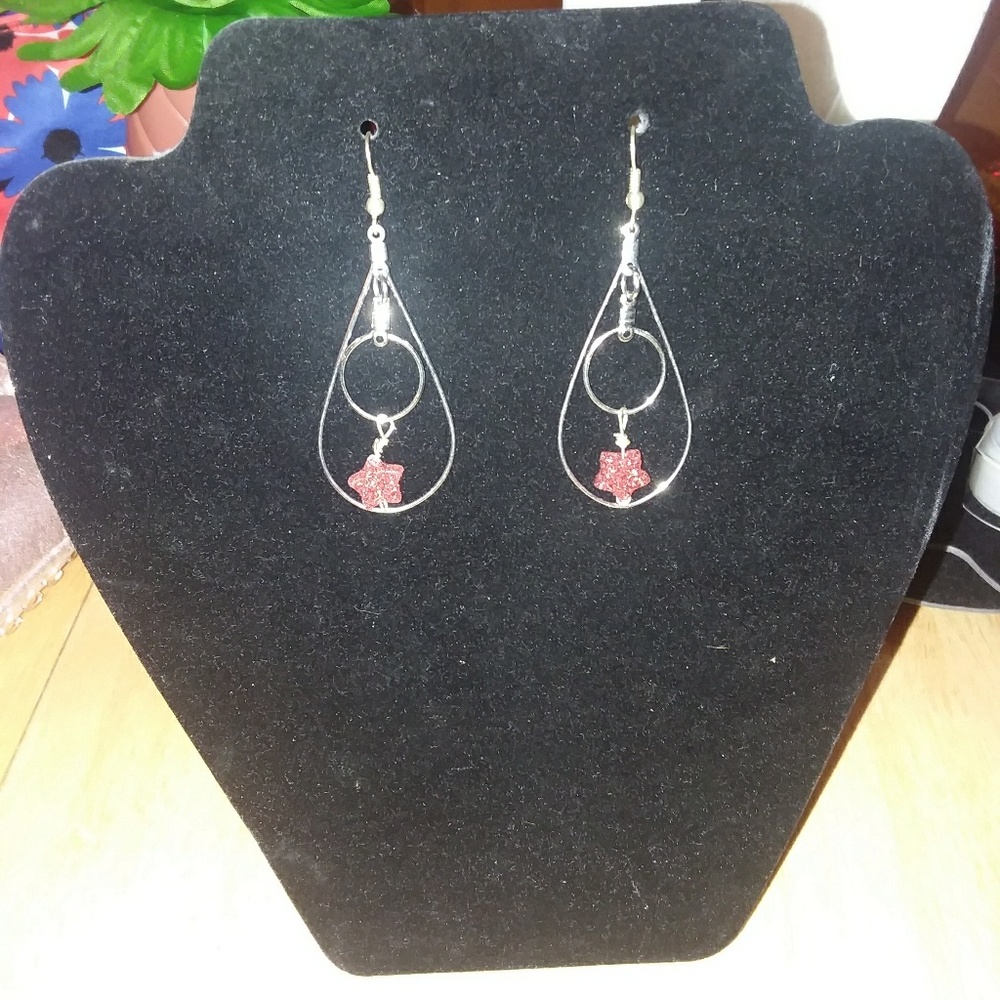 New Star tear drop earrings dangle silver & red